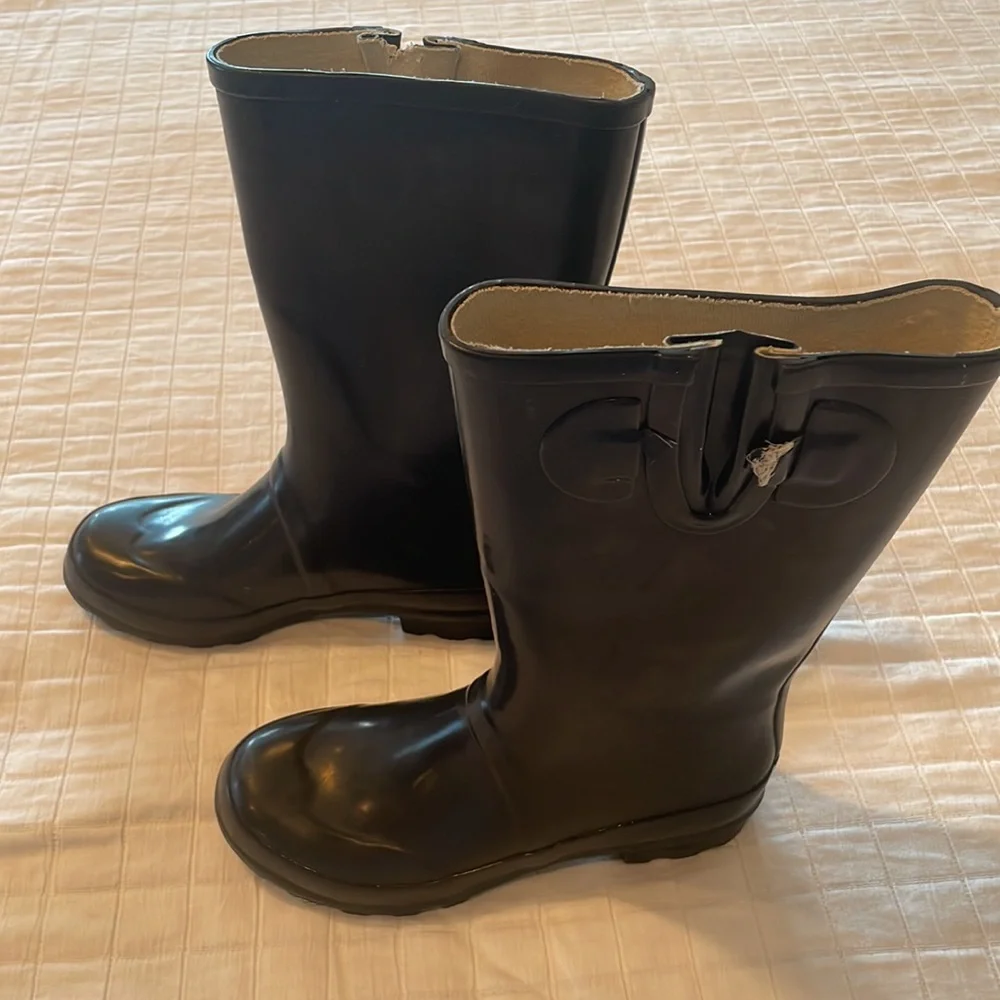 Rain rubber boots blue women’s size 7